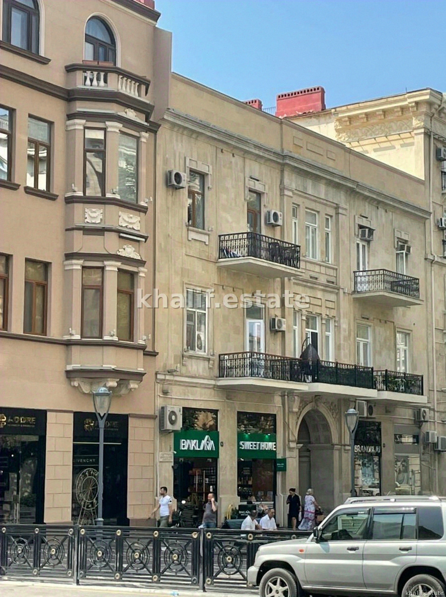 Səbail, Bakı — 4 otaqlı köhnə tikili (şəkil 8)