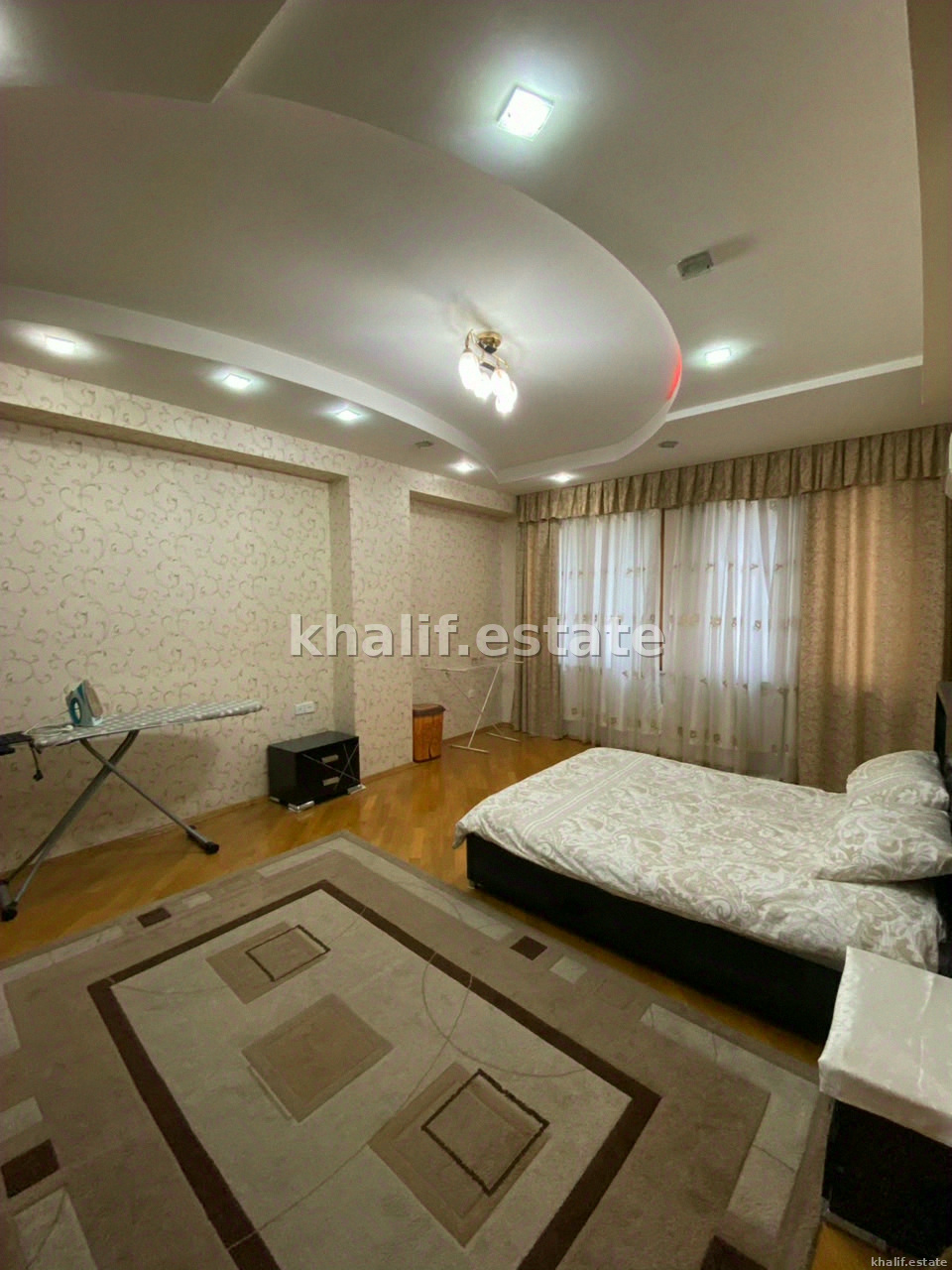 Səbail, Bakı — 4 otaqlı mənzil (şəkil 1)